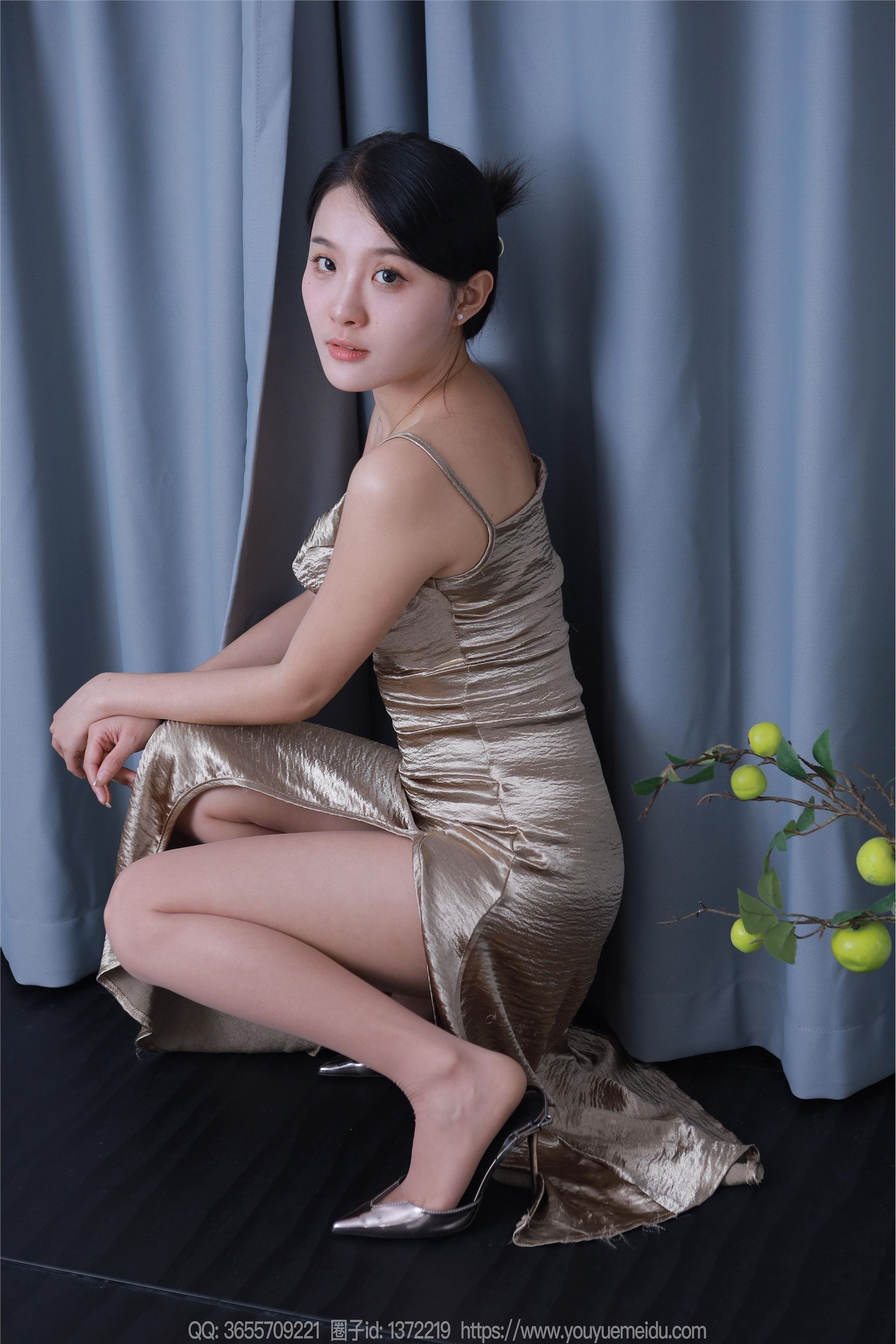 IESS异思趣向  2024.05.14 丝享家 1741 婉萍《吃个橘子》